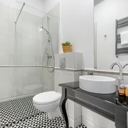 Apartment 1899 By Platinum