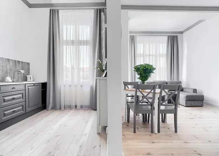 1899 By Platinum Apartamento