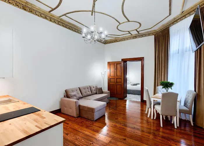 1899 By Platinum Szczecin